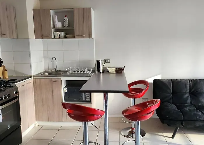 Depto Dentro De Condominio. Seguridad 24 Horas.